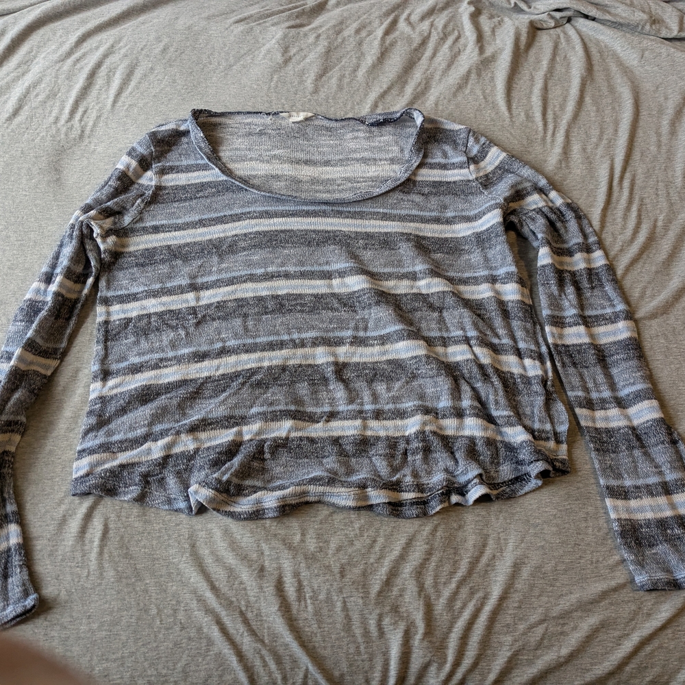 Gray Long Sleeve Crop Tee Relaxed Fit
